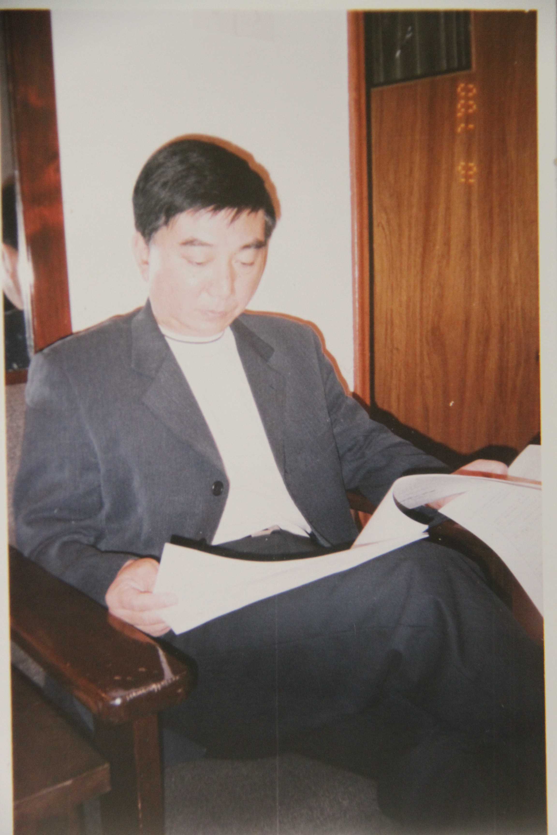 2000年秋天唐爱国.JPG